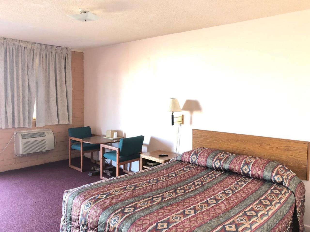 Deluxe Inn Motel Sparks Экстерьер фото