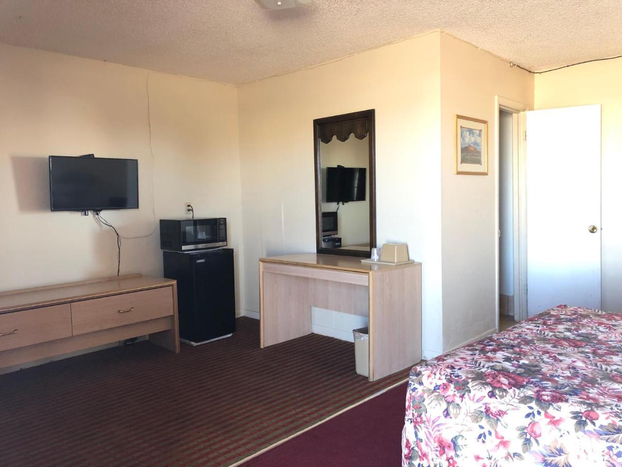 Deluxe Inn Motel Sparks Экстерьер фото
